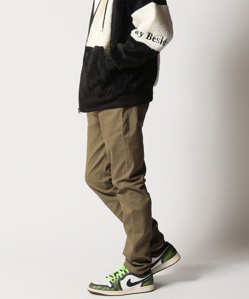 ARCADE（アーケード）の「快適な履き心地！感激ストレッチ超伸縮！ ストレッチ スキニーチノパンツ（チノパンツ・メンズ・ダークベージュ/チャコール/カーキ/ブラック・S/M/L/LL）」の11枚目の写真