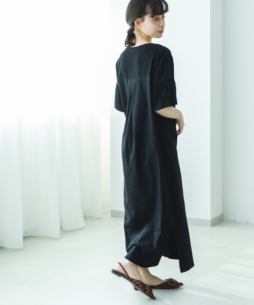 pairmanon(ペアマノン)の「【リンクコーデ】【ママサイズ】袖フリルドッキングワンピース(ワンピース・レディース・ベージュ/ブラック/イエロー系その他・FREE)」の2枚目の写真
