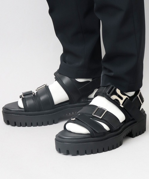 glabella（グラベラ）の「オリジナル厚底タンクソール メタルバックル 3連ベルト ストラップサンダル（サンダル・メンズ・ブラック・S/M/L）」の3枚目の写真