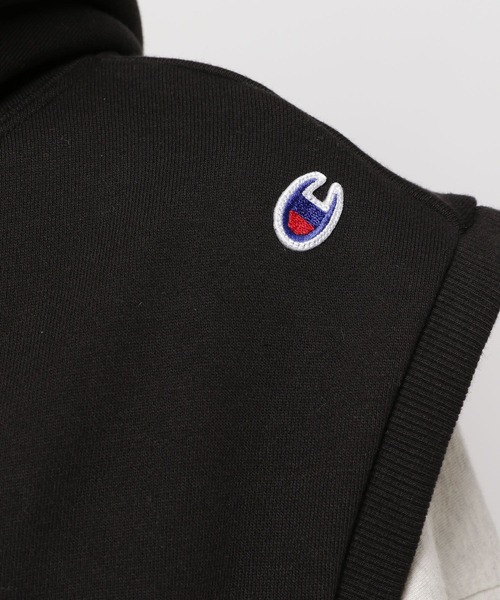 Champion（チャンピオン）の「【Champion(チャンピオン)】フードプルオーバーベスト（ベスト・レディース・サックスブルー/ブラック/ライトグレー・LARGE/MEDIUM）」の20枚目の写真