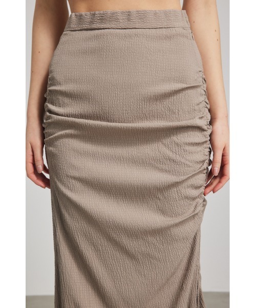 rienda(リエンダ)の「ギャザーマーメイドスカート 春服(スカート・レディース・ブラック/ホワイト/ベージュ・MEDIUM/SMALL)」の5枚目の写真