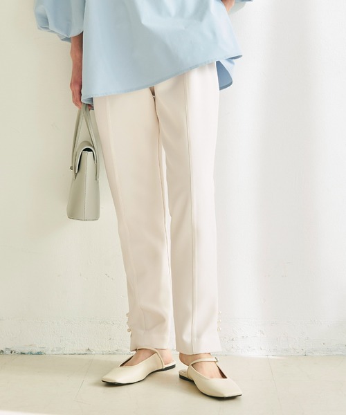 coca（coca）（コカ）の「【WEB限定セール】パール付きストレッチスリットパンツ（スラックス・レディース・アイボリー/ブラック・S/M/L）」の4枚目の写真