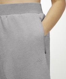 adidas（アディダス）の「ADIDAS BASKETBALL HEATHER PANT