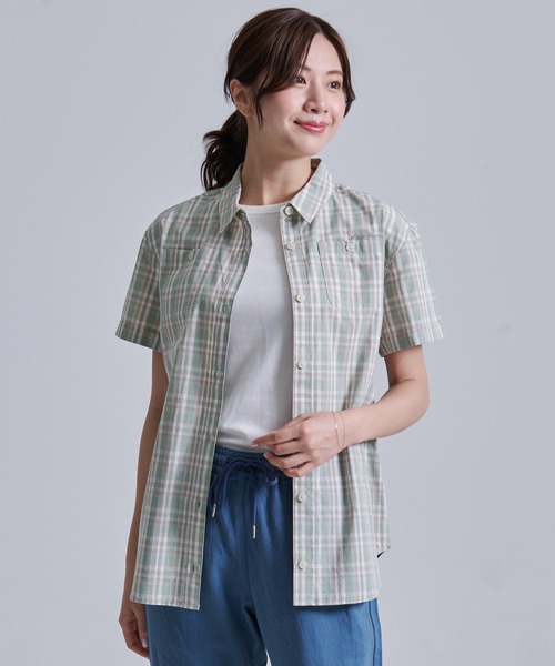Eddie Bauer(エディーバウアー)の「コットンチェック 半袖シャツ(シャツ/ブラウス・レディース・ネイビー系/グリーン系/イエロー系・S/M/L/XL)」の2枚目の写真