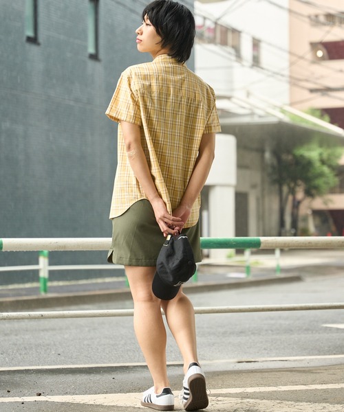 Eddie Bauer(エディーバウアー)の「コットンチェック 半袖シャツ(シャツ/ブラウス・レディース・ネイビー系/グリーン系/イエロー系・S/M/L/XL)」の13枚目の写真