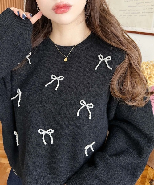 セール】パールリボンパーツ付きショート丈もちもちニットプルオーバー