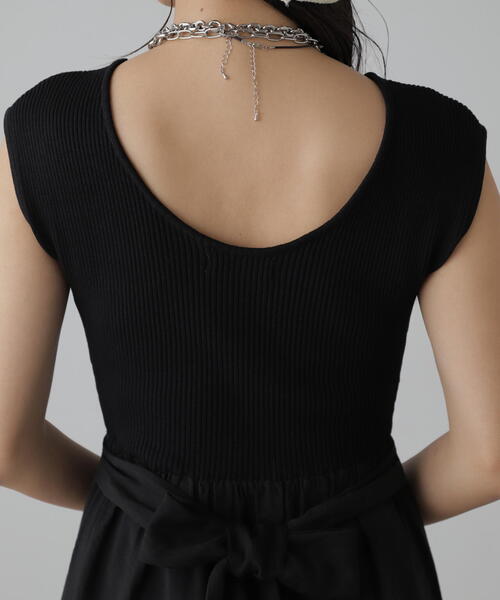 FREE'S MART（フリーズマート）の「ニットドッキングバックリボンワンピース（ワンピース・レディース・ホワイト/ブラック/ブルー・SMALL/MEDIUM）」の19枚目の写真