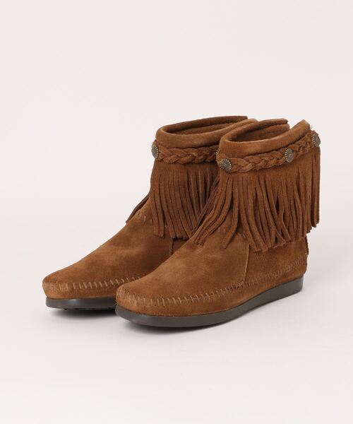 Minnetonka（ミネトンカ）の「《MINNETONKA》ハイ トップ バック ジッパー ブーツ HI TOP BACK ZIP BOOTS（ブーツ・レディース・ダークブラウン/ブラック/ライトブラウン/ブラウン/グレー・US5.5/US6/US5）」の3枚目の写真