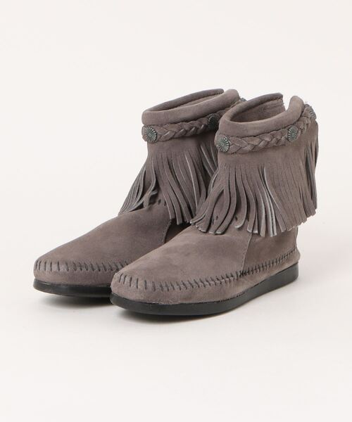 Minnetonka（ミネトンカ）の「《MINNETONKA》ハイ トップ バック ジッパー ブーツ HI TOP BACK ZIP BOOTS（ブーツ・レディース・ダークブラウン/ブラック/ライトブラウン/ブラウン/グレー・US5.5/US6/US5）」の2枚目の写真