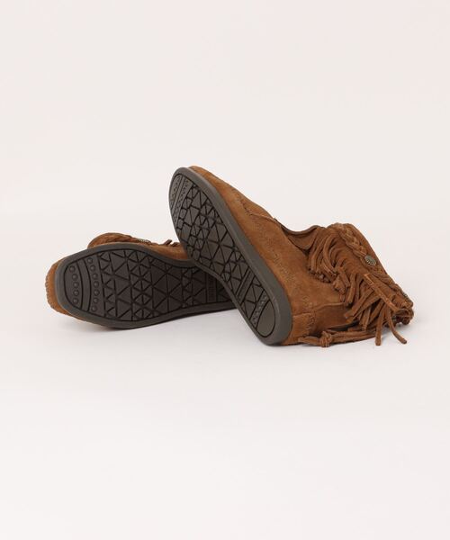 Minnetonka（ミネトンカ）の「《MINNETONKA》ハイ トップ バック ジッパー ブーツ HI TOP BACK ZIP BOOTS（ブーツ・レディース・ダークブラウン/ブラック/ライトブラウン/ブラウン/グレー・US5.5/US6/US5）」の6枚目の写真