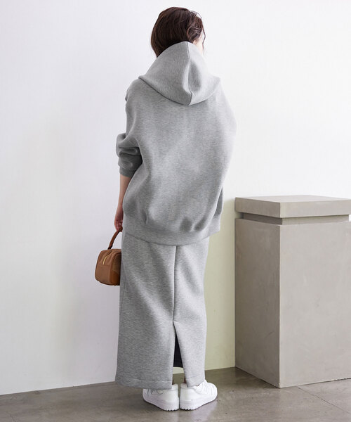 美品　スローブイエナ　ボリュームジップアップフーディー ボリュームジップアップフーディー（パーカー）｜SLOBE IENA