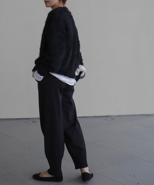 HEILIS(ヘイリス)の「《hideka select》フェザータッチプルオーバーニット / アイボリー ホワイト ブラック ブルー ラメ シャギーニット 秋服 冬服 ニットカーディガン 羽織り アウター 韓国 保温 ガーリー 長袖 トップス カジュアル ホリデー(ニット/セーター・レディース・ブルー系その他/ブラック系その他/グレー系その他/ブラック/アイボリー・FREE)」の19枚目の写真