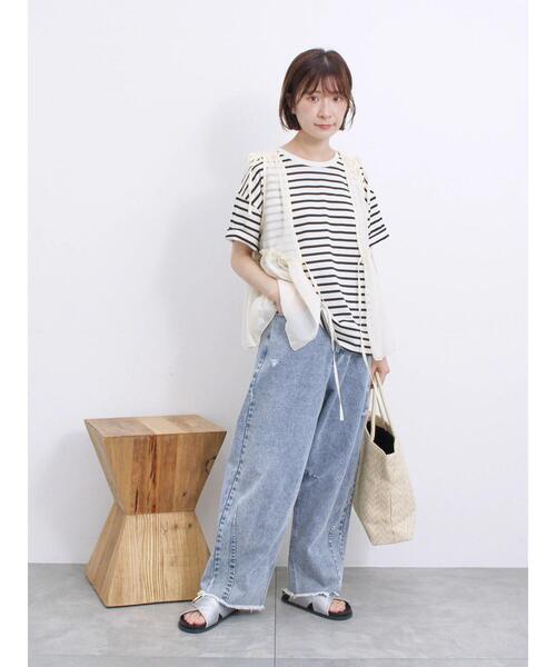 Samansa Mos2 blue（サマンサモスモスブルー）の「光沢シアーベスト（シャツ/ブラウス・レディース・チャコールグレー/ブラック/キナリ・F）」の21枚目の写真