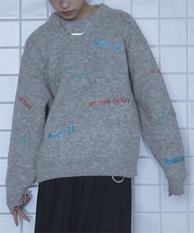 カラフルロゴ刺繍ニット