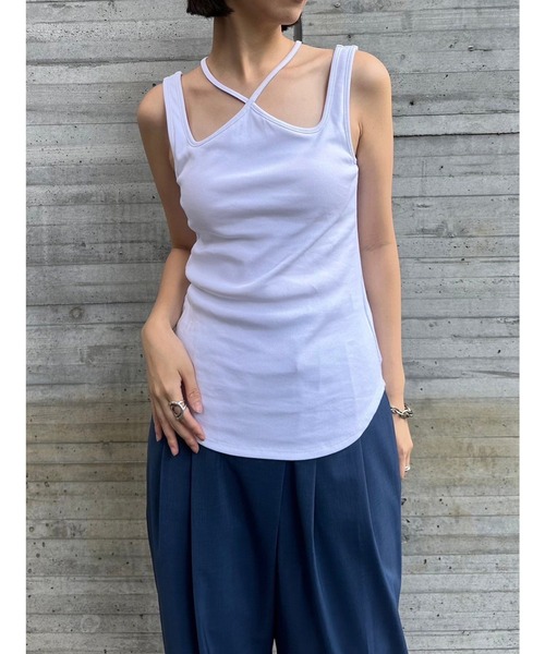 LE CIEL BLEU(ルシェルブルー)の「ラウンドカットアウトブラタンクトップ / Round Cut-out Bra Tanktop(タンクトップ・レディース・オフホワイト/ブラック・34/36)」の7枚目の写真