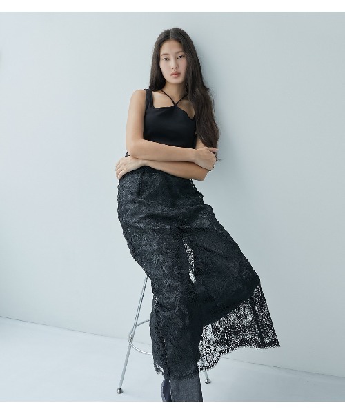 LE CIEL BLEU(ルシェルブルー)の「ラウンドカットアウトブラタンクトップ / Round Cut-out Bra Tanktop(タンクトップ・レディース・オフホワイト/ブラック・34/36)」の20枚目の写真