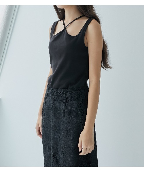 LE CIEL BLEU(ルシェルブルー)の「ラウンドカットアウトブラタンクトップ / Round Cut-out Bra Tanktop(タンクトップ・レディース・オフホワイト/ブラック・34/36)」の13枚目の写真