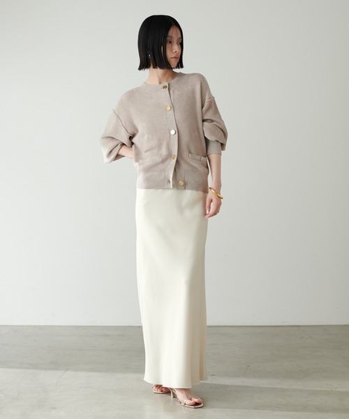 LARUTA(ラルータ)の「【LARUTA】モチフワミニフェザーニットショートカーディガン(カーディガン/ボレロ・レディース・レッド/アイボリー/グレイッシュベージュ/ブラック・FREE)」の21枚目の写真