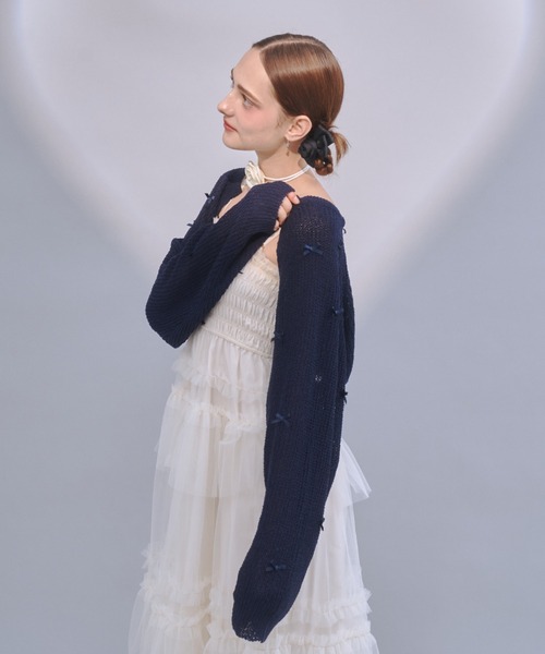 Lovilyn（ラヴィリン）の「クロップドリボンボレロカーディガン（カーディガン/ボレロ・レディース・ブルー/ホワイト/ネイビー・FREE）」の11枚目の写真