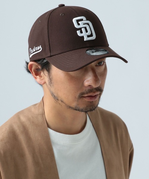 BAYFLOW(ベイフロー)の「【NEW ERA(ニューエラ)】9FORTY別注サイドロゴCAP(キャップ・メンズ・ネイビー/ブラウン/グレー・FREE)」の8枚目の写真
