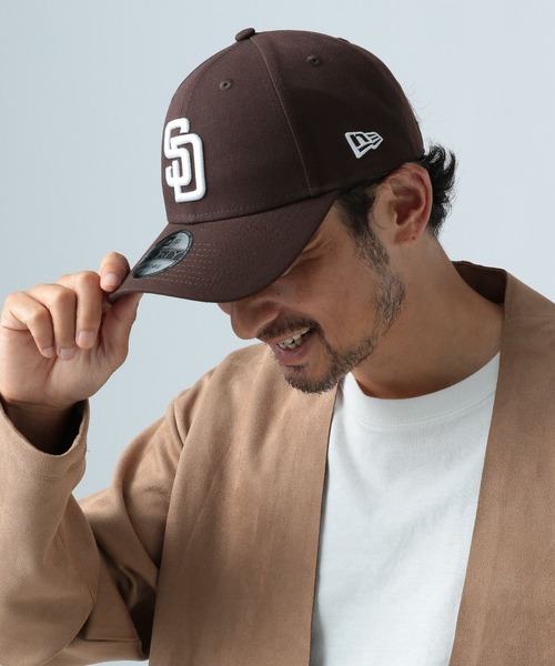 BAYFLOW(ベイフロー)の「【NEW ERA(ニューエラ)】9FORTY別注サイドロゴCAP(キャップ・メンズ・ネイビー/ブラウン/グレー・FREE)」の9枚目の写真