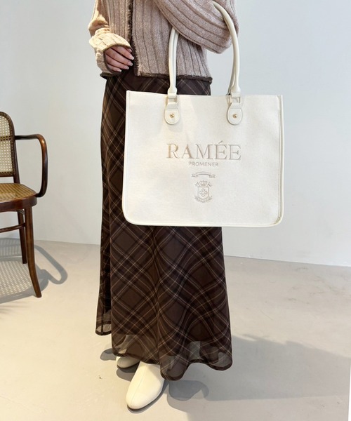 one after another NICE CLAUP(ワンアフターアナザーナイスクラップ)の「【WEB限定商品】刺繍入りトリミングトートバッグ(トートバッグ・レディース・ホワイト系その他/ブラック/アイボリー/ホワイト系その他2/ブラック系その他・FREE)」の10枚目の写真