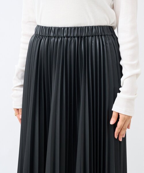 【新品】モニーレ ウォッシャブル エコレザースカート プリーツ ウエストゴム 黒 新品】モニーレ ウォッシャブル エコレザースカート プリーツ ウエスト