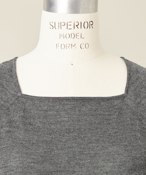 conte（コンテ）の「＜conte＞カシミヤシルク スクエアネック ニット（ニット/セーター・レディース・グレー/ブラウン/ベージュ・FREE）」の19枚目の写真