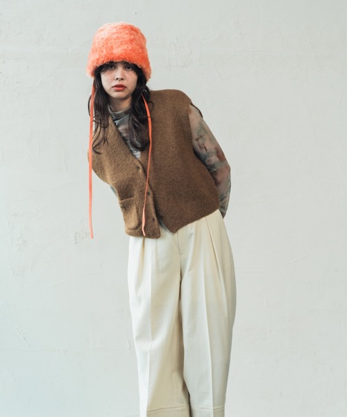 ORIENT MILLINERY（オリエント ミリナリー）の「BABY ALPACA BLEND KNIT VEST | ベビーアルパカ混ニットベスト（ベスト・レディース・アイボリー/キャメル/チャコールグレー・FREE）」の8枚目の写真