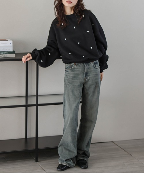 SUGAR BISKET（シュガービスケット）の「裏起毛ハート刺繍スウェット（ベスト・レディース・ブラック/チャコール/ホワイト/グレー・フリー）」の11枚目の写真