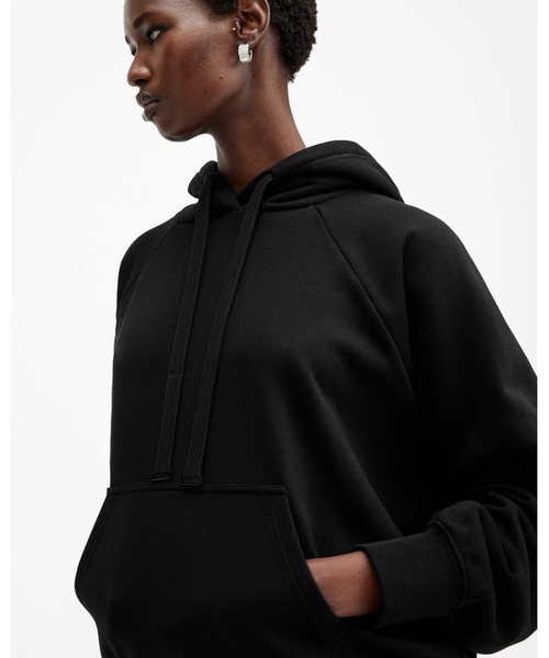 ALLSAINTS（オールセインツ）の「TALON UNDERGROUND OVERSIZED HOODIE | TALON アンダーグラウンド オーバーサイズ フーディー（パーカー・レディース・ブラック・M/XS/S）」の4枚目の写真
