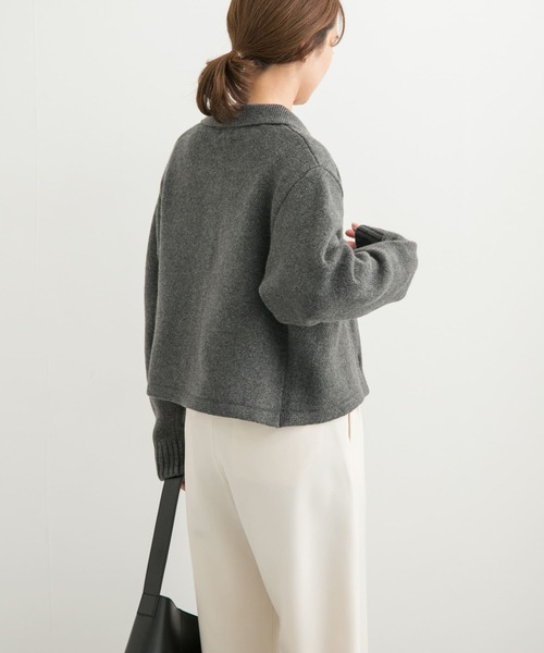 URBAN RESEARCH DOORS（アーバンリサーチドアーズ）の「コンパクト衿付きニット（ニット/セーター・レディース・ボルドー/チャコールグレー・MEDIUM）」の6枚目の写真