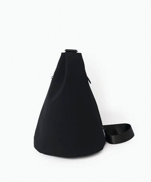 【Un coeur/アンクール】Triangle Shoulder TOROⅡ ショルダーバッグ（ショルダーバッグ）｜Un coeur（アンクール）