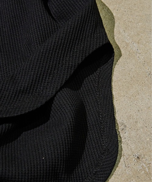 Coffee & Cigarettes(コーヒーアンドシガレッツ)の「3-10B6 ワイド ワッフル ロングスリーブTシャツ ロンT ロングTEE(Tシャツ/カットソー・メンズ・ブラック/サックスブルー/グレー/ホワイト・L/M)」の7枚目の写真