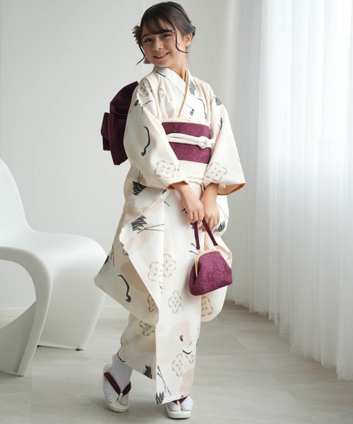 utatane(ウタタネ)の「振袖セット ハーフ成人式10歳用 ひよこ商店(着物・キッズ・ベージュ系2/グリーン系2/グレー系1/ホワイト系4/ベージュ系4/ベージュ系5/ベージュ系6/ベージュ系1/グリーン系1/ベージュ系3/グリーン系3/ホワイト系1/ホワイト系2/レッド系1/ホワイト系3/レッド系2・140cm)」の8枚目の写真