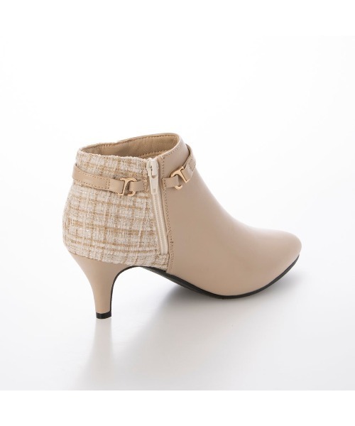 Elvis Luce（エルビスルーチェ）の「ElvisLuce(エルビスルーチェ)6.5cmヒールパールベルト2WYポインテッドトゥショート（ブーツ・レディース・ベージュ/ブラック系その他/ブラック・M/L/S/LL）」の9枚目の写真