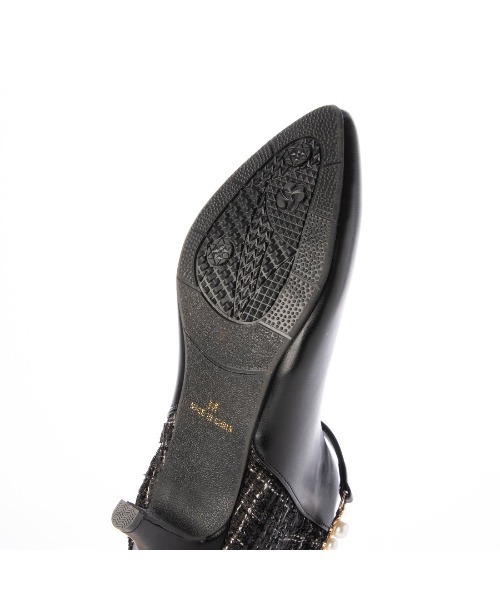 Elvis Luce（エルビスルーチェ）の「ElvisLuce(エルビスルーチェ)6.5cmヒールパールベルト2WYポインテッドトゥショート（ブーツ・レディース・ベージュ/ブラック系その他/ブラック・M/L/S/LL）」の5枚目の写真