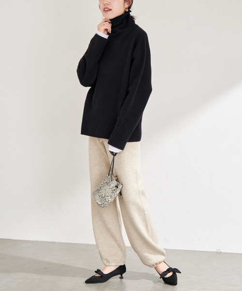 LE TALON(ルタロン)の「blancle/ブランクレ TUBE MINI BAG(ハンドバッグ・レディース・ベージュ・FREE)」の14枚目の写真