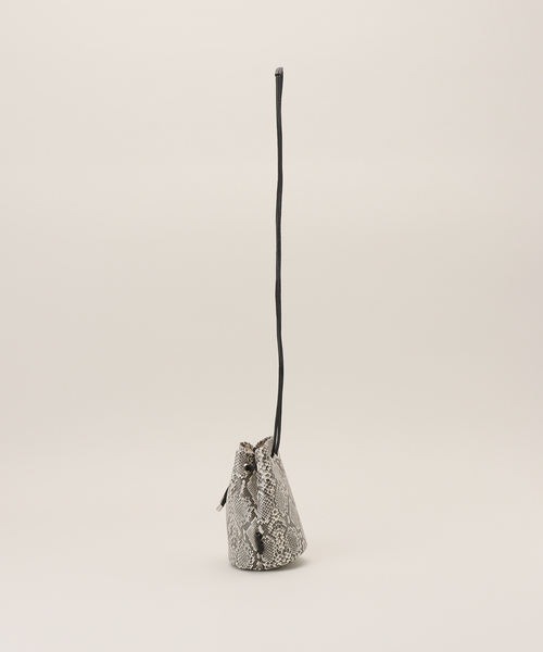 LE TALON(ルタロン)の「blancle/ブランクレ TUBE MINI BAG(ハンドバッグ・レディース・ベージュ・FREE)」の10枚目の写真