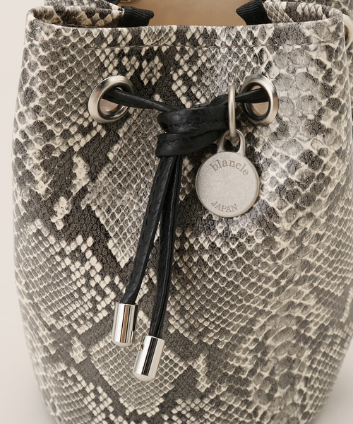 LE TALON(ルタロン)の「blancle/ブランクレ TUBE MINI BAG(ハンドバッグ・レディース・ベージュ・FREE)」の5枚目の写真