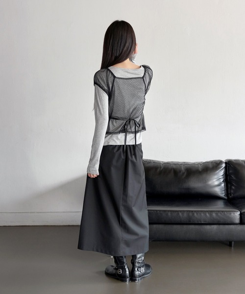 UNE MANSION（ユヌマンション）の「【UNE ORIGINAL】バックウエストゴムスリットプリーツロングスカート（スカート・レディース・ベージュ/グレー/ブラック・SMALL/MEDIUM）」の18枚目の写真