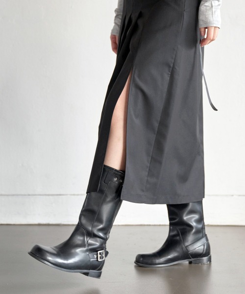 UNE MANSION（ユヌマンション）の「【UNE ORIGINAL】バックウエストゴムスリットプリーツロングスカート（スカート・レディース・ベージュ/グレー/ブラック・SMALL/MEDIUM）」の8枚目の写真