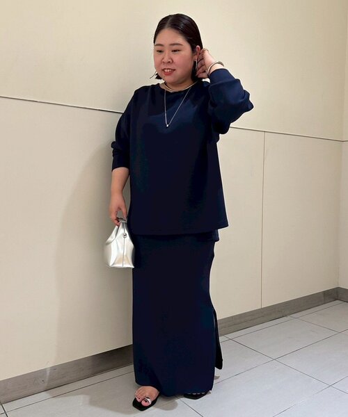 25日までお値下げします。ラウンジドレス　ポンチパーカー　ネイビー LOUNGEDRESS（ラウンジドレス）の「ポンチパーカー（パーカー