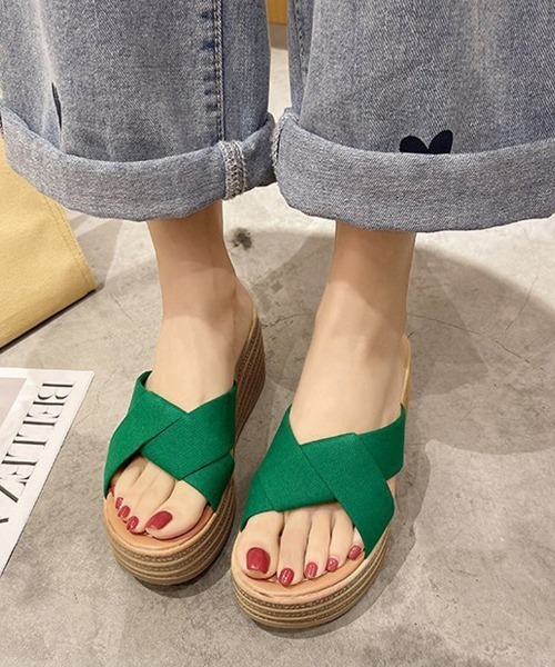 Miniministore(ミニミニストア)の「厚底サンダル ウエッジソール 韓国風(サンダル・レディース・ブラック/その他/ゼブラ/グリーン/レオパード/ベージュ/オレンジ・22.5cm/23.0cm/24.0cm/24.5cm/23.5cm)」の3枚目の写真