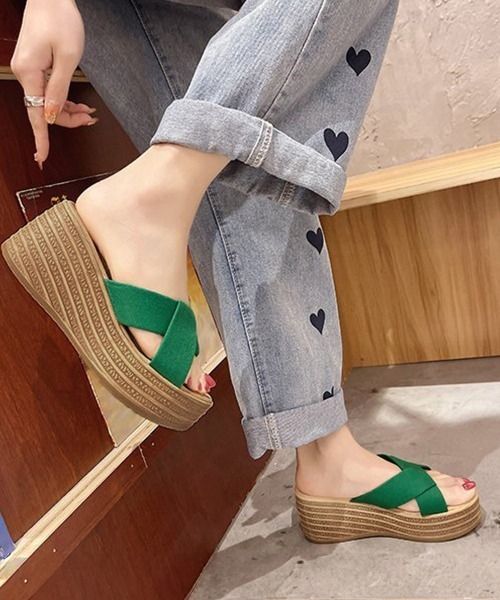 Miniministore(ミニミニストア)の「厚底サンダル ウエッジソール 韓国風(サンダル・レディース・ブラック/その他/ゼブラ/グリーン/レオパード/ベージュ/オレンジ・22.5cm/23.0cm/24.0cm/24.5cm/23.5cm)」の18枚目の写真