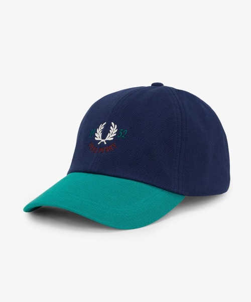 FRED PERRY（フレッドペリー）の「1952 Graphic Pique Cap／グラフィックピケキャップ（キャップ・メンズ・ブルー/ベージュ・ONE SIZE）」の5枚目の写真