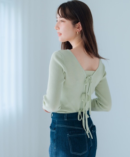 MISCH MASCH(ミッシュマッシュ)の「リボン2wayリブニット(ニット/セーター・レディース・ホワイト/ピンク/グリーン/ネイビー・フリ-)」の5枚目の写真