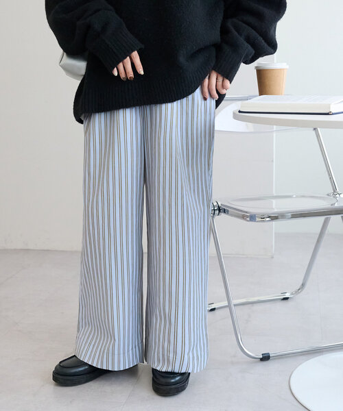 DISCOAT(ディスコート)の「アソートストライプワイドパンツ(その他パンツ・レディース・サックスブルー/イエロー・MEDIUM/LARGE)」の1枚目の写真