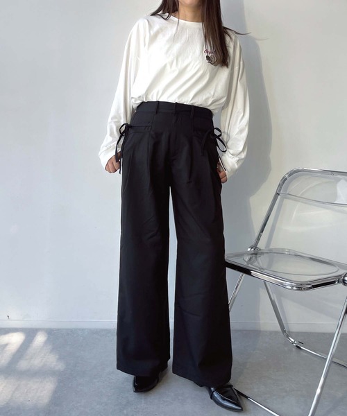 AS KNOW AS plus（アズノゥアズプラス）の「●サイドリボンワイドパンツ（スラックス・レディース・ブラック/チャコールグレー・FREE）」の12枚目の写真