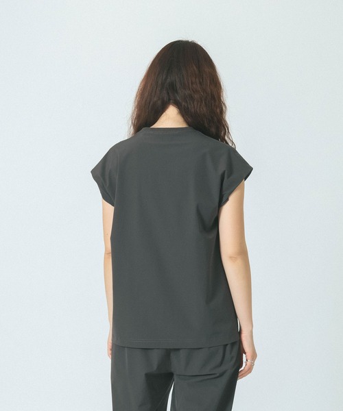THOUSAND MILE（サウザンドマイル）の「【WEB限定】(THOUSAND MILExGENE HEAVENS)FRENCH SLEEVE TOP & TAPERED PANTS SET UP（ワンピース・レディース・ブラック/グレー・ONE SIZE）」の22枚目の写真